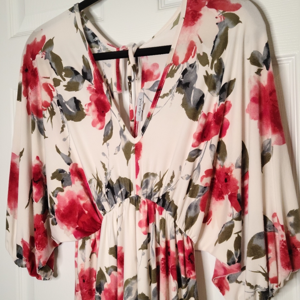 White Birch Gorgeous Floral Dress